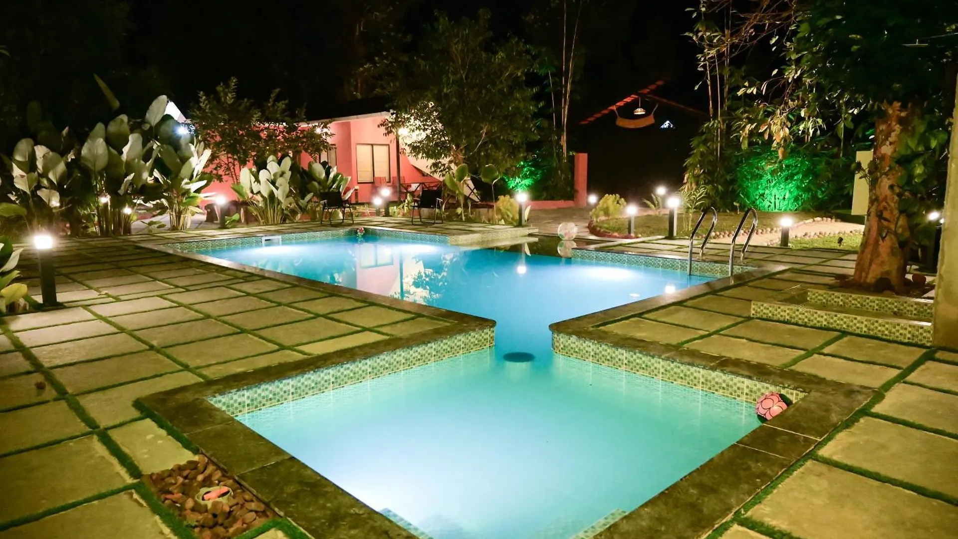 Cascara Coffee Cottage Kalpetta Resort