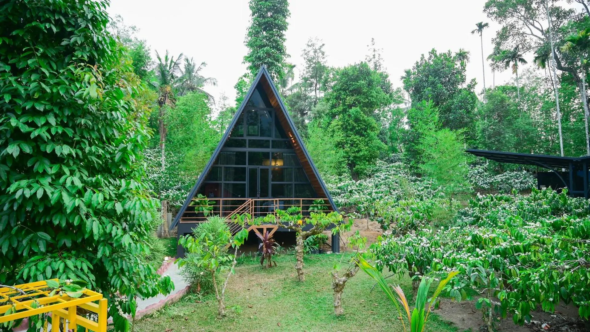 Resort Cascara Coffee Cottage Kalpetta India
